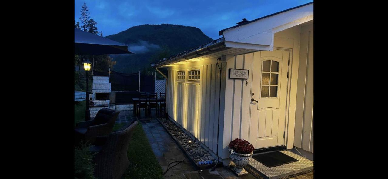 B&B I Flott Utsiktseiendom Otta Exterior foto